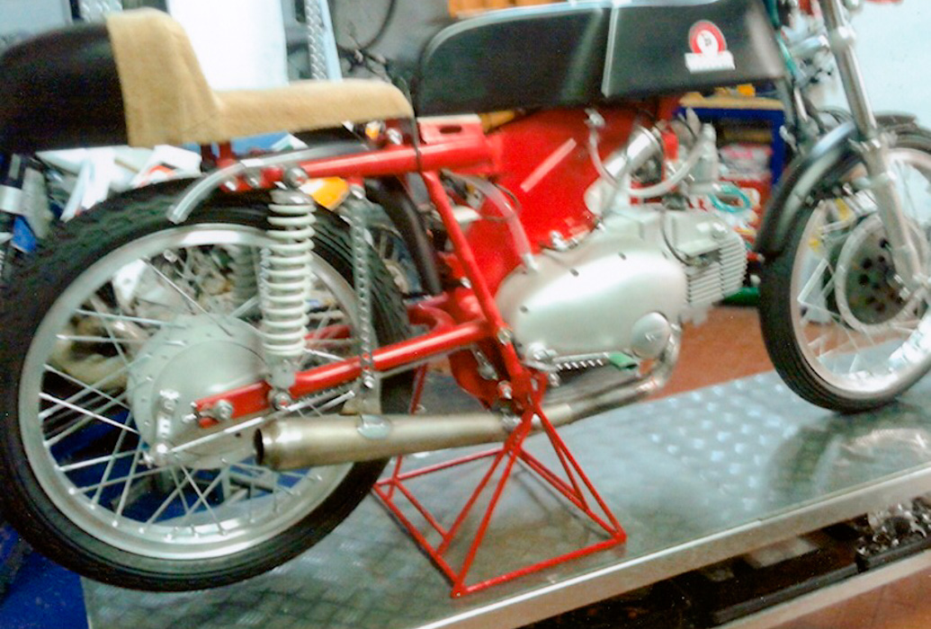 restauro motobi competizione 026